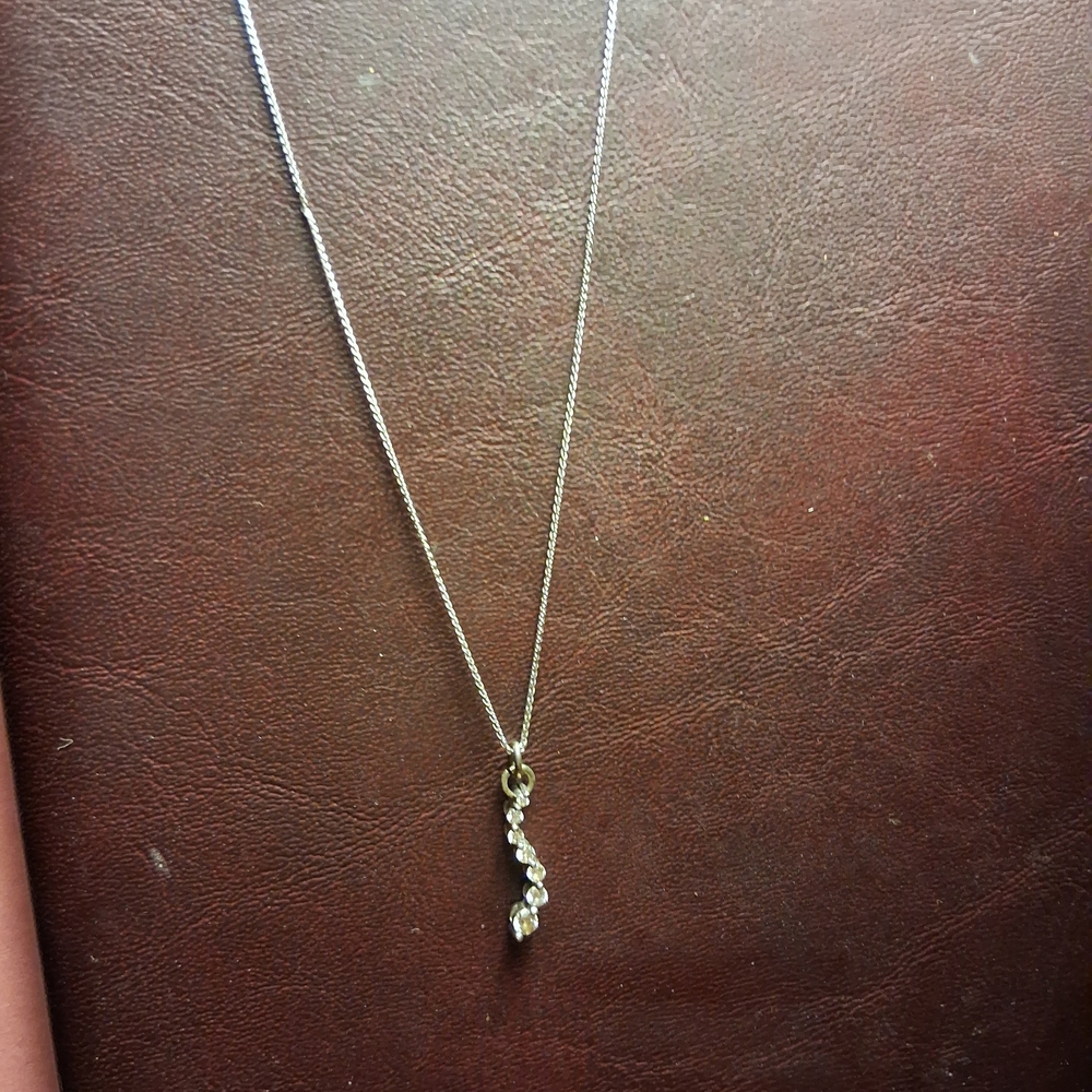 Kay Jewelers Silver Swirl Pendant Necklace